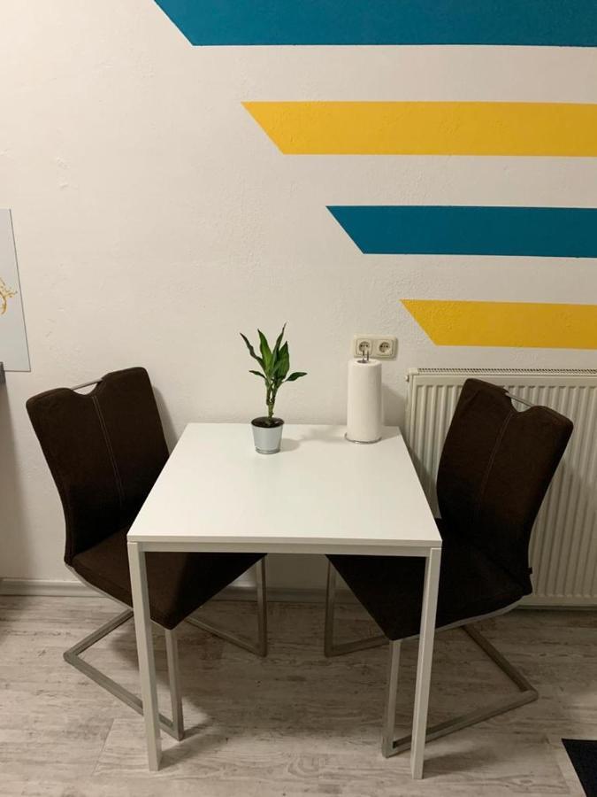 Stylisches 2 Zimmer Apartment Zum Abschalten แอร์ฟวร์ท ภายนอก รูปภาพ