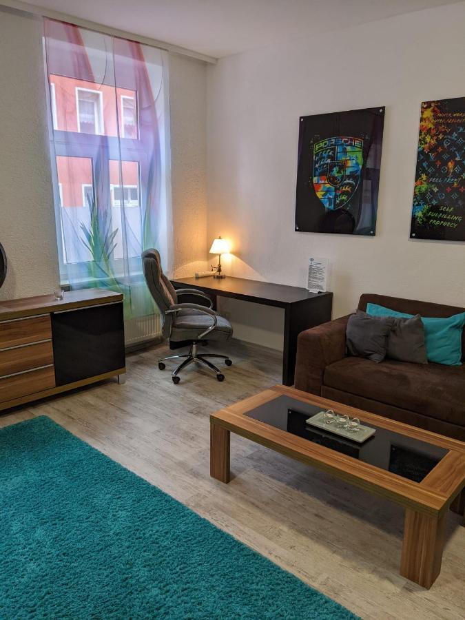 Stylisches 2 Zimmer Apartment Zum Abschalten แอร์ฟวร์ท ภายนอก รูปภาพ