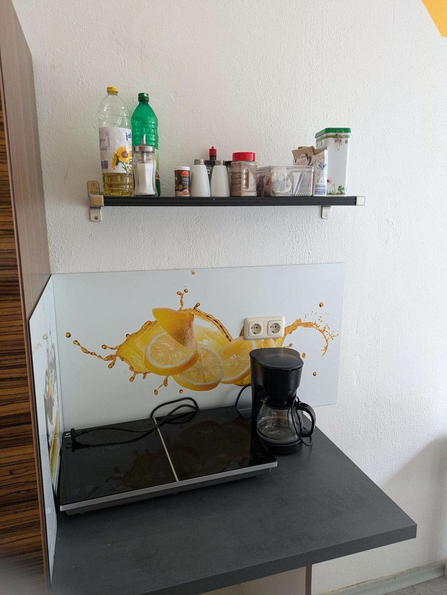 Stylisches 2 Zimmer Apartment Zum Abschalten แอร์ฟวร์ท ภายนอก รูปภาพ